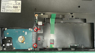 富士通 LIFEBOOK AH42/B1 SSD換装するもクローンできず、Win10